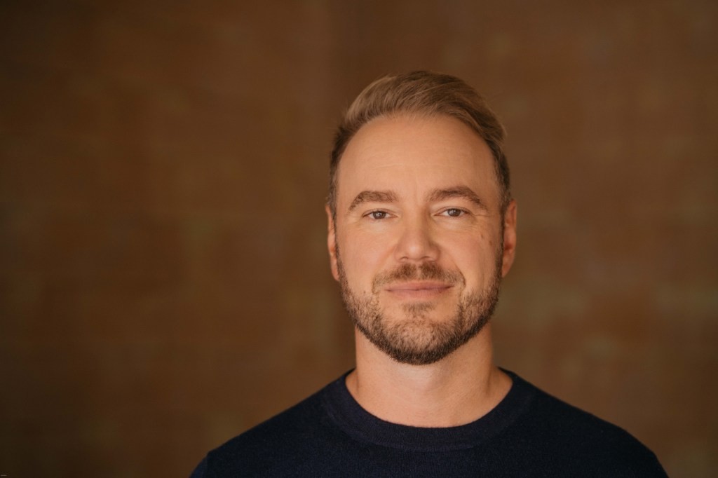 Lantern: How a Headphone Operator Built a Loyalty Startup