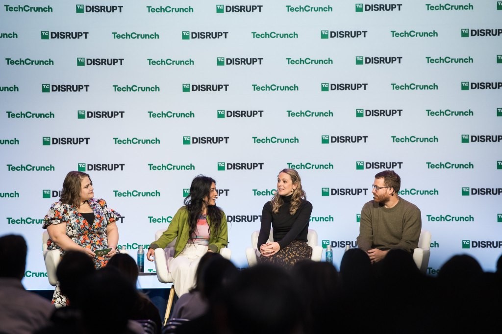 TechCrunch Disrupt 2025: Founders Ditching VC Norms for Independent Funding