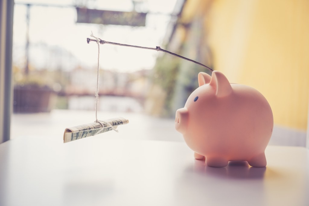 SaaS Founder Salary: How Much Should You Pay Yourself?
