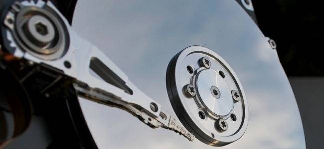 Secure Disk Erasing: One Wipe is Enough