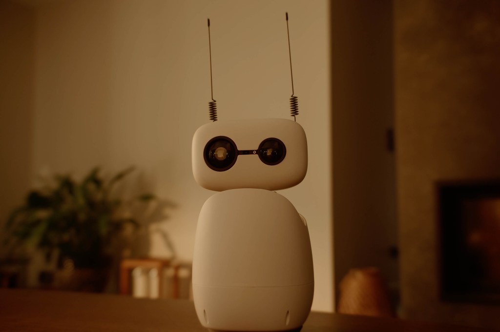 Reachy Mini Robots Now Available for Order - Hugging Face