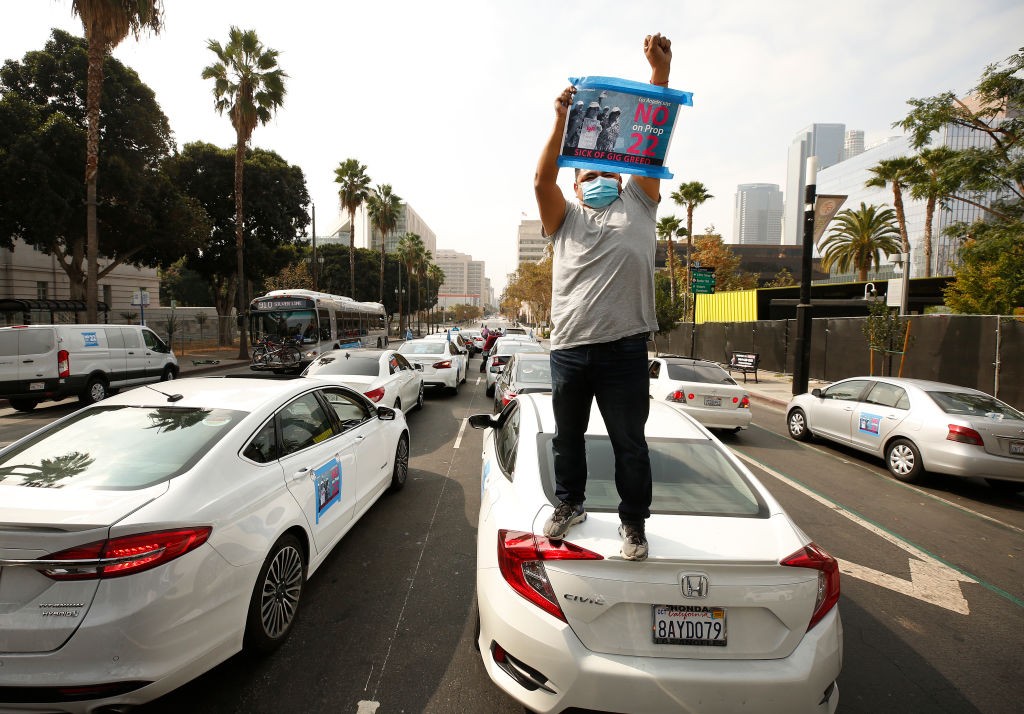 Uber and Lyft Facing Employee Status Shift After Court Ruling