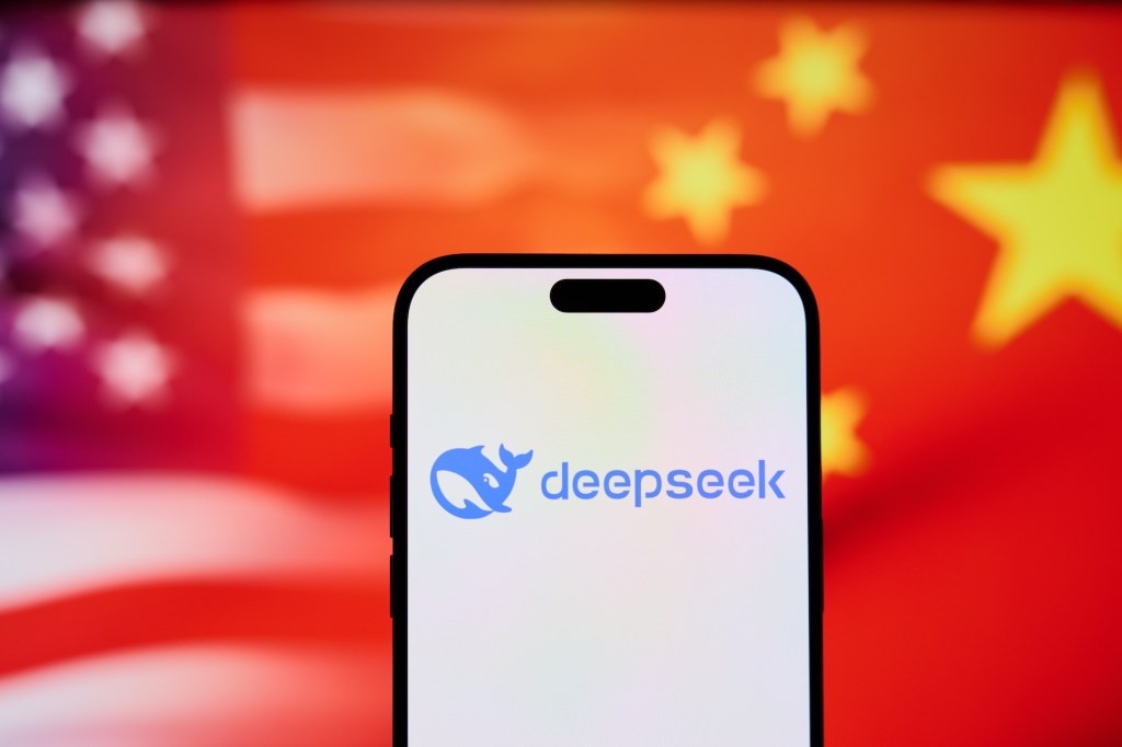 Companies Block DeepSeek AI Over China Data Concerns