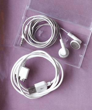 10-great-geek-hacks-repurpose-everyday-objects-electronics-5.jpg