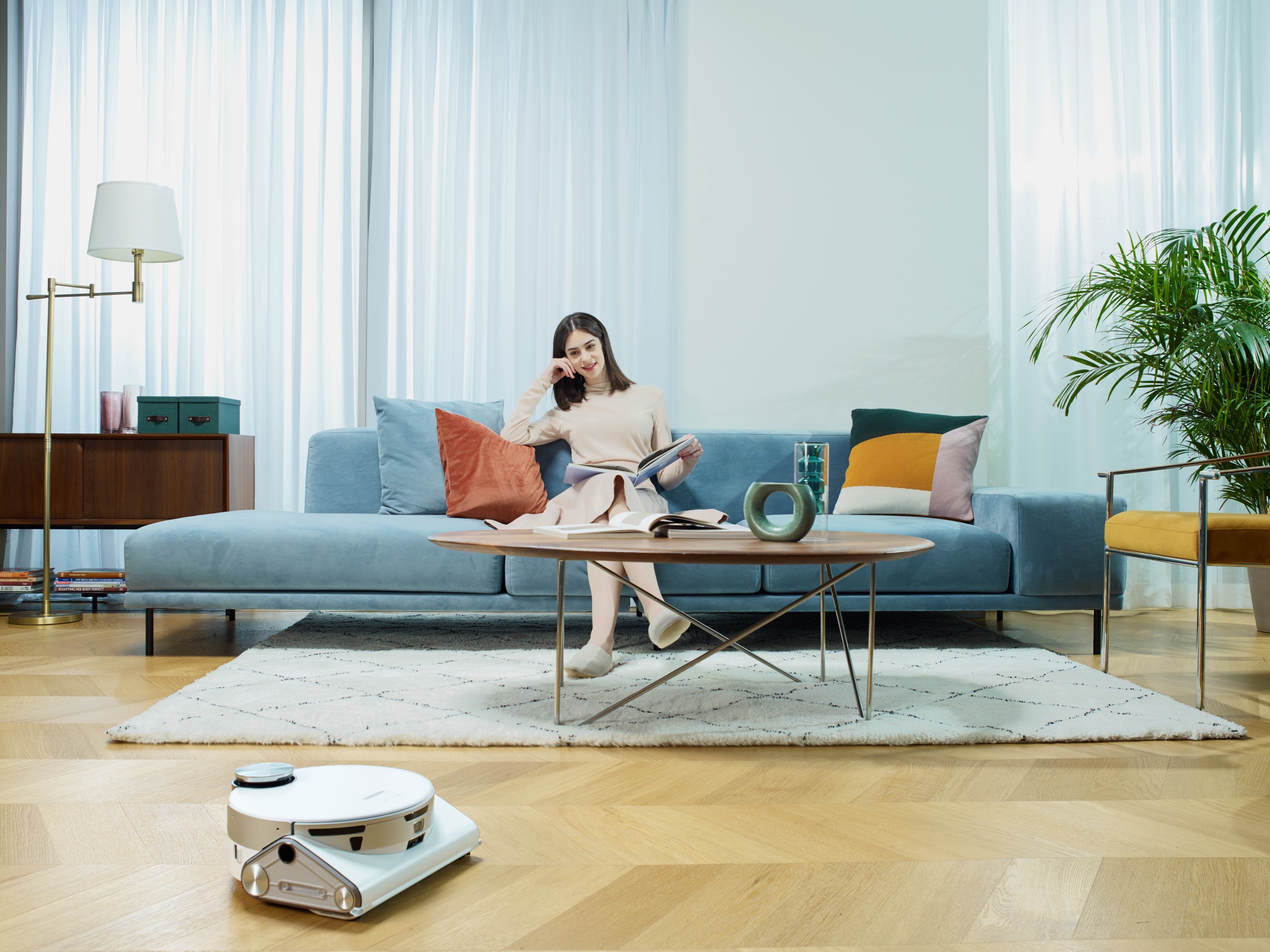 at least one of samsung’s new robots is definitely coming out (hint: it’s the vacuum)