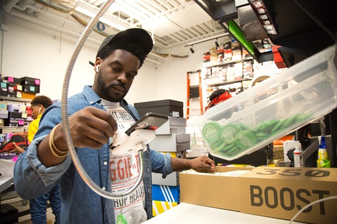 authentication and stockx’s global arms race against fraudsters