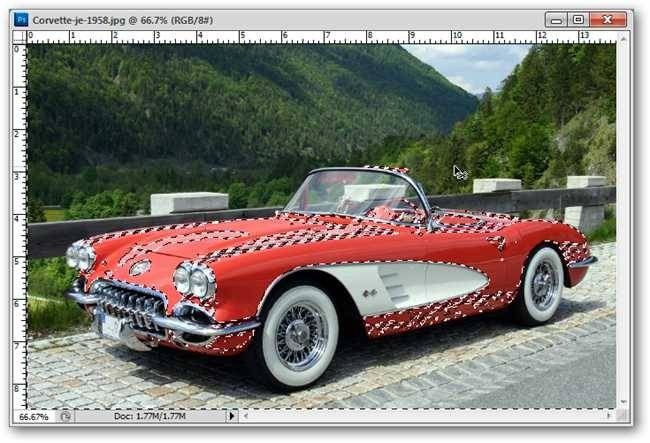beginner-photoshop-black-and-white-and-red-photo-effect-in-ten-seconds-8.jpg
