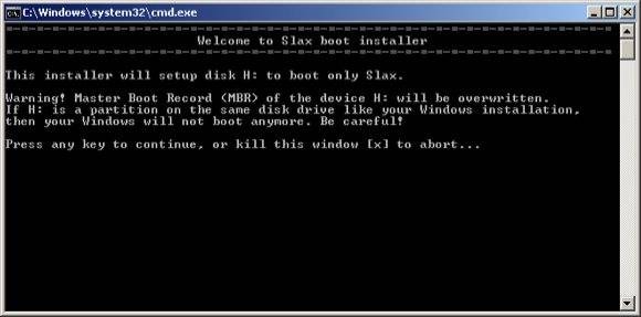 build-customized-portable-fast-operating-system-slax-9.jpg