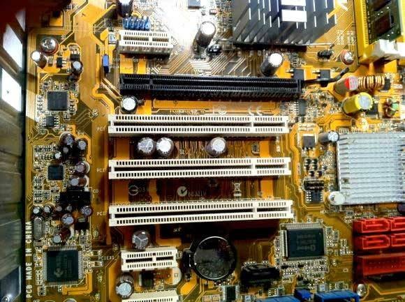 building-pc-christmas-visual-diary-build-process-10.jpg