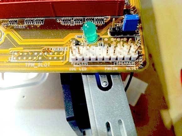 building-pc-christmas-visual-diary-build-process-4.jpg