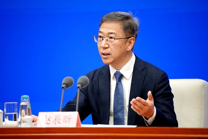 china’s drive to compete against starlink for the future of orbital internet