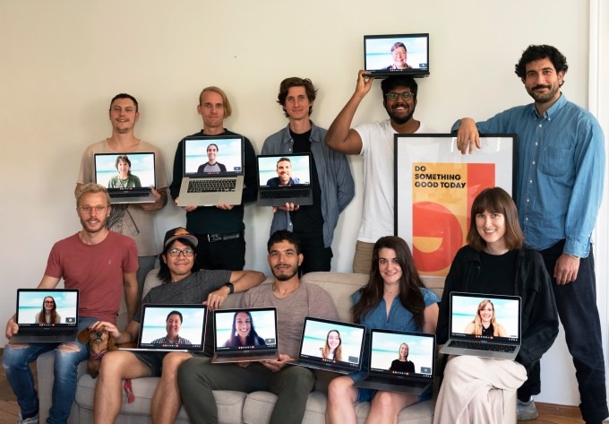 deed pulls your employer’s charity and volunteer program into slack to keep it front of mind