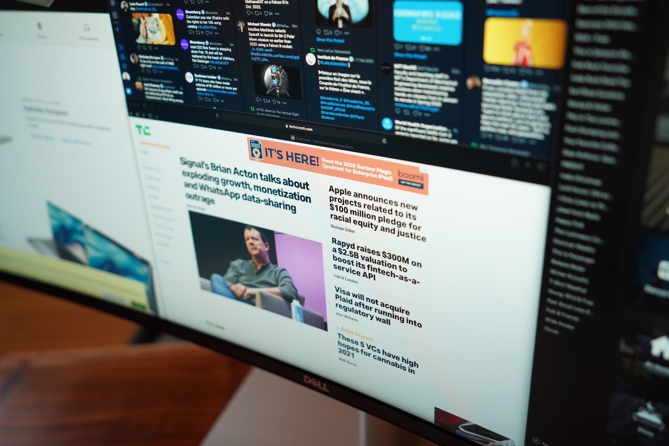 dell’s 40-inch curved monitor is perfect for a home office command center