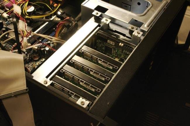 dont-be-intimidated-building-your-own-computer-is-easier-than-youd-think-4.jpg