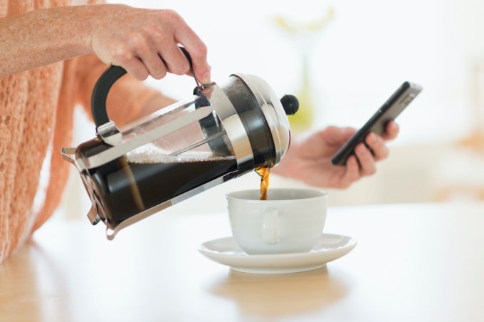 gift guide: last-minute subscriptions to keep the gifts going all year