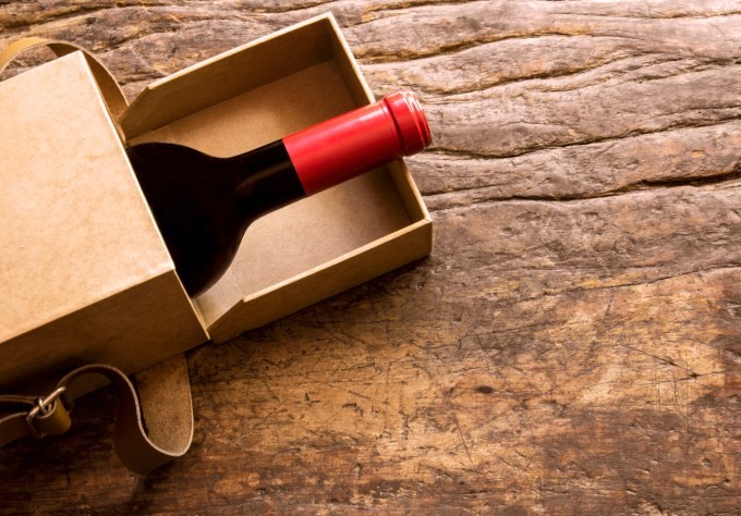 gift guide: last-minute subscriptions to keep the gifts going all year