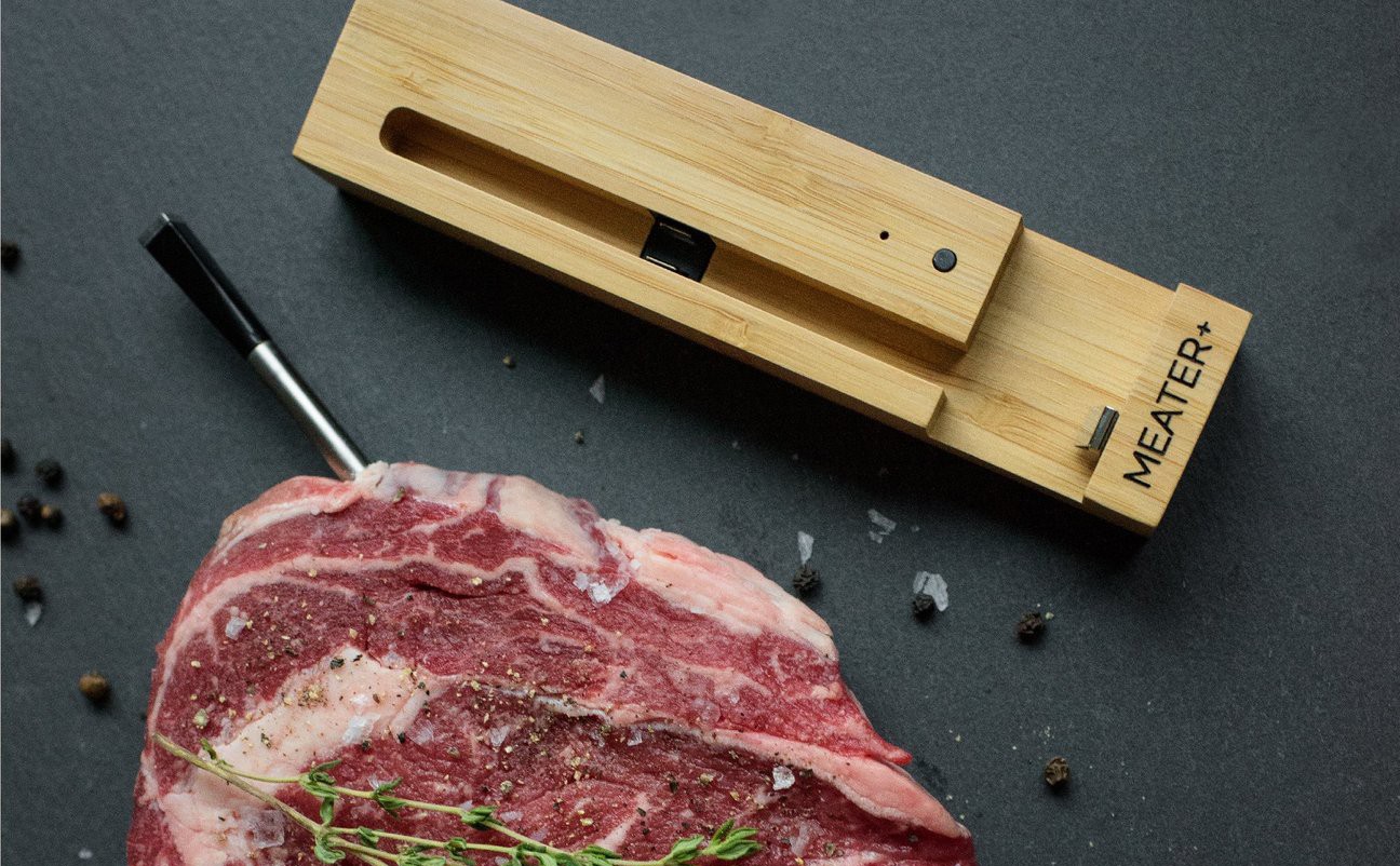 gift guide: smart cooking gadgets for the smart cookies on your list