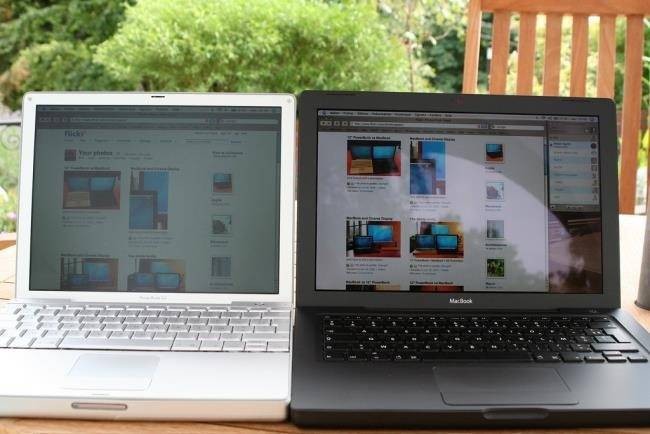 glossy-vs.-matte-lcds-which-should-you-choose-when-buying-a-display-2.jpg