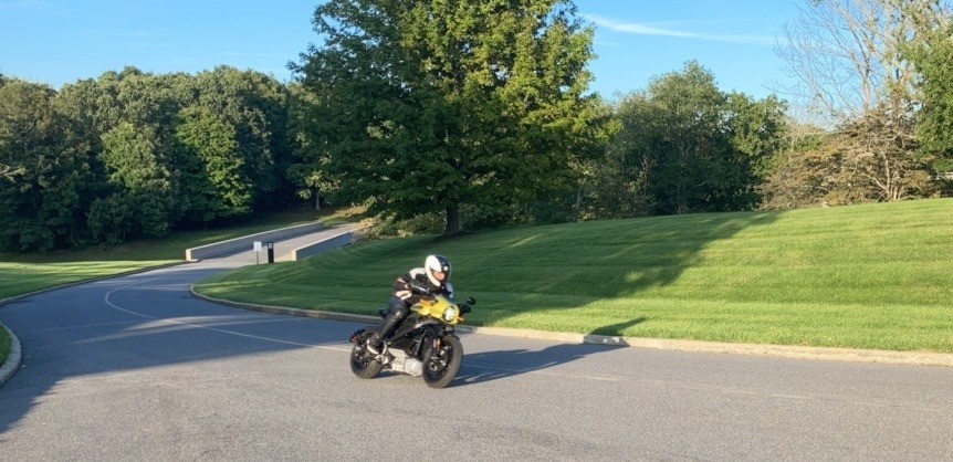 harley-davidson should keep making e-motorcycles