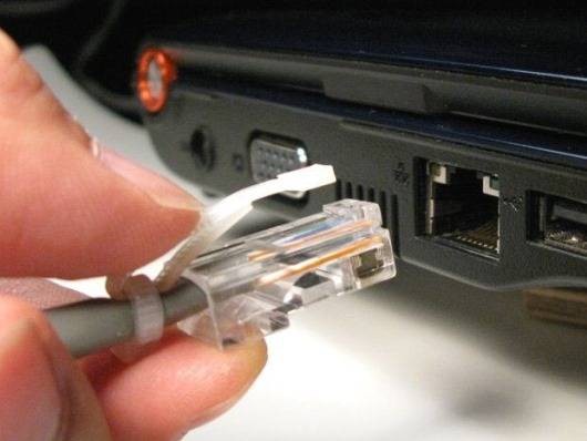 how-do-you-repair-an-ethernet-cable-with-a-broken-locking-clip-3.jpg