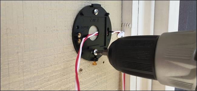 how-to-install-and-set-up-the-skybell-hd-video-doorbell-4.jpg