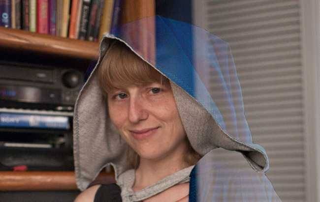 how-to-make-an-invisibility-cloak-in-photoshop-27.jpg