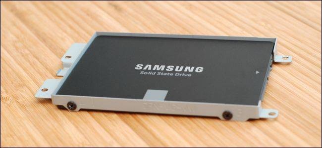 how-to-upgrade-your-laptop-hardrive-2.jpg