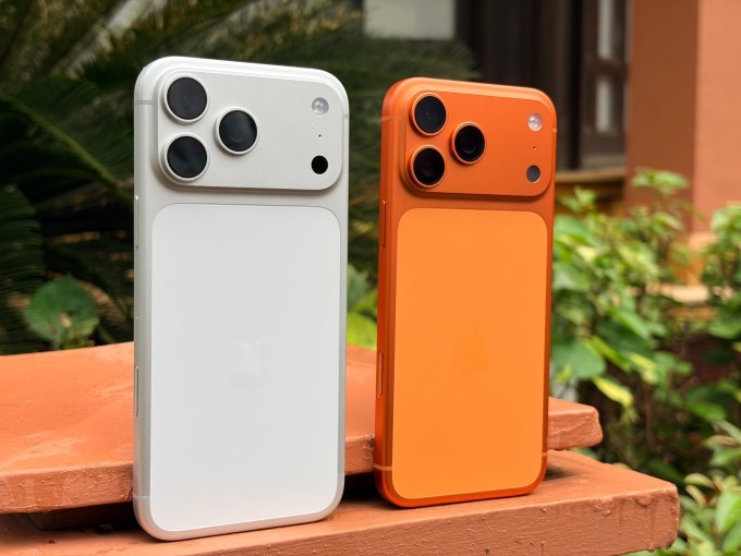 iphone 17 pro max review: orange you glad the battery is bigger