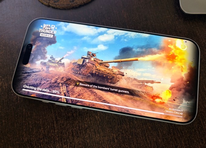 iphone 17 pro max review: orange you glad the battery is bigger