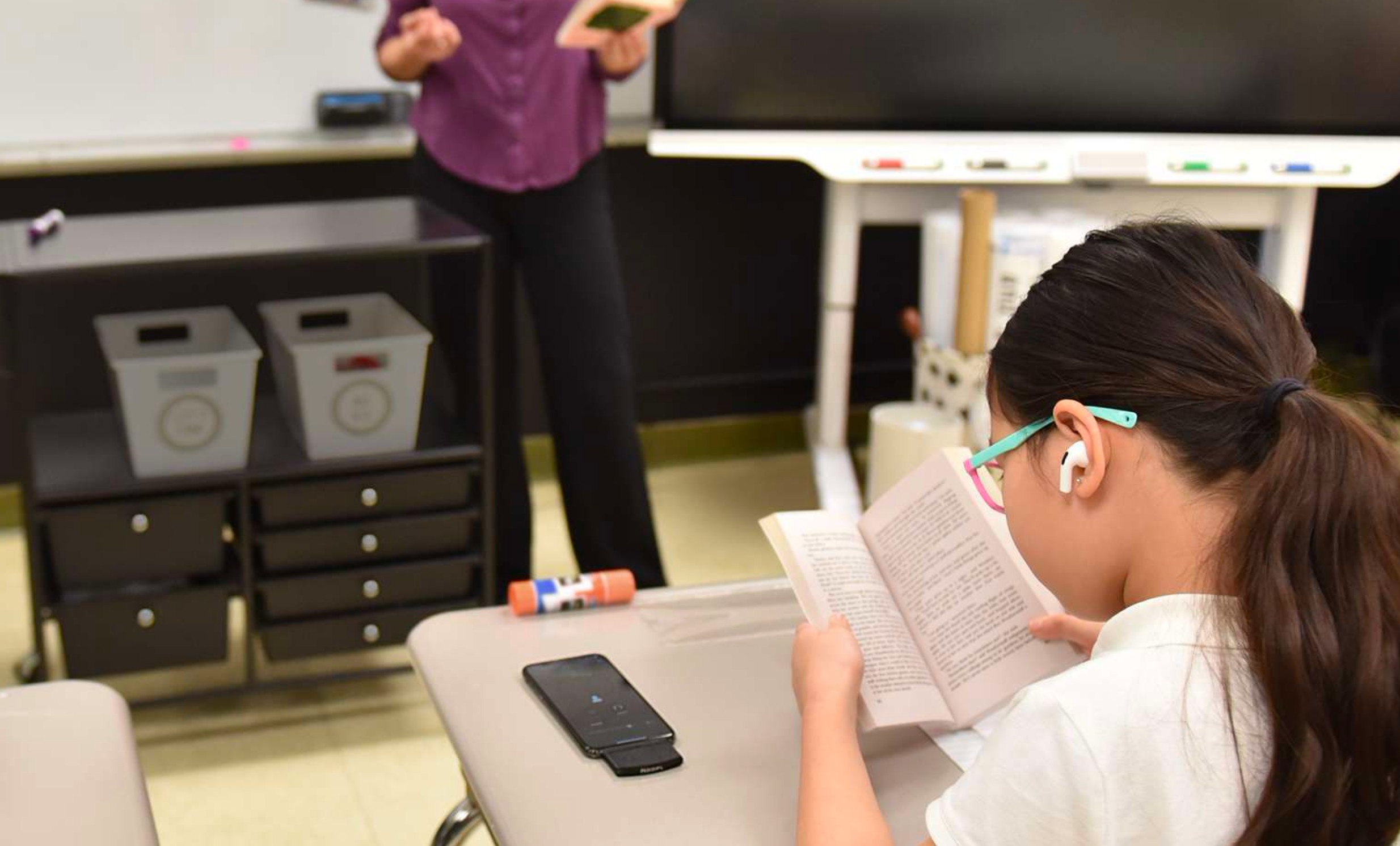 noopl’s iphone plug-in is designed to improve hearing in noisy environments