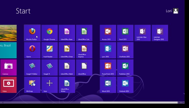 organize-tiles-into-groups-on-the-metro-start-screen-in-windows-8-1.jpg