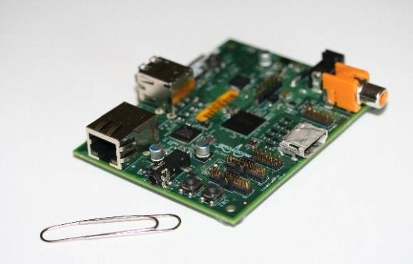 raspberry-pi-creditcard-sized-arm-computer-25-4.jpg