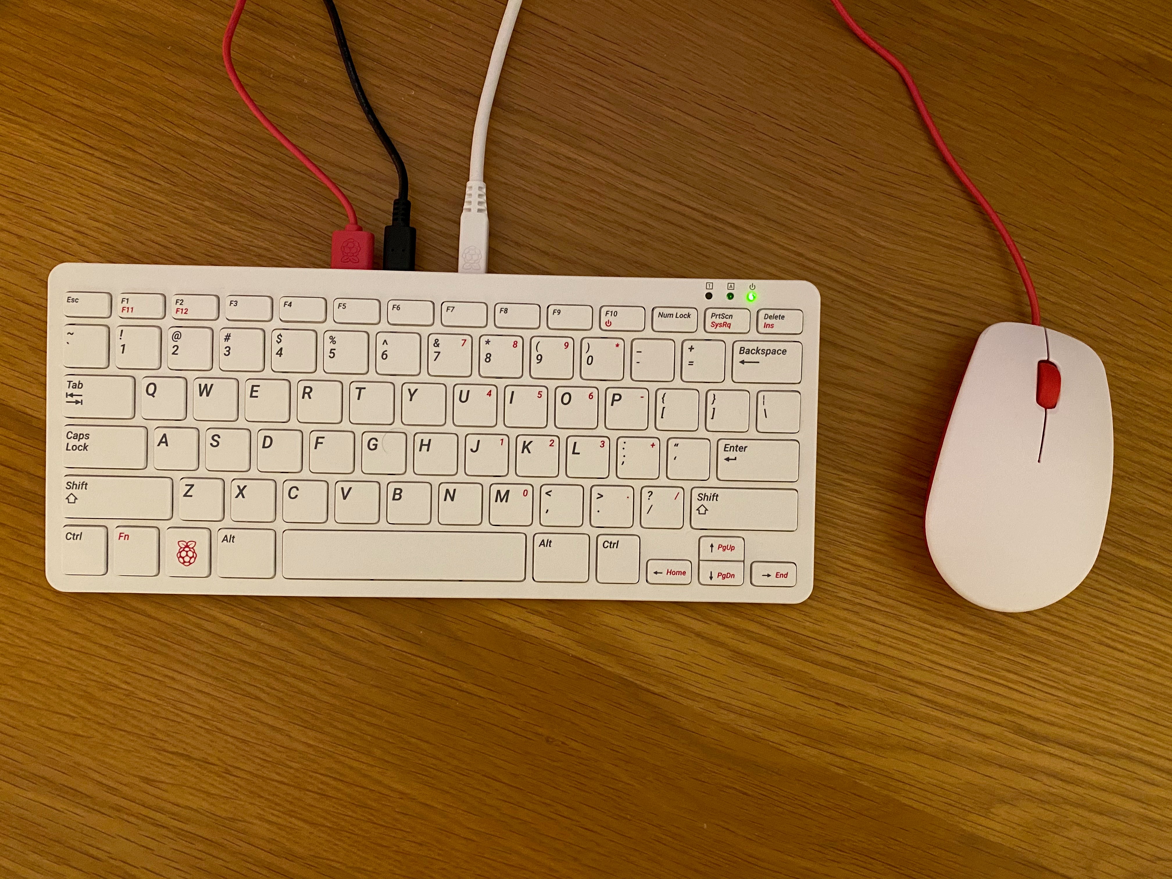 raspberry pi foundation announces the cute little raspberry pi 400