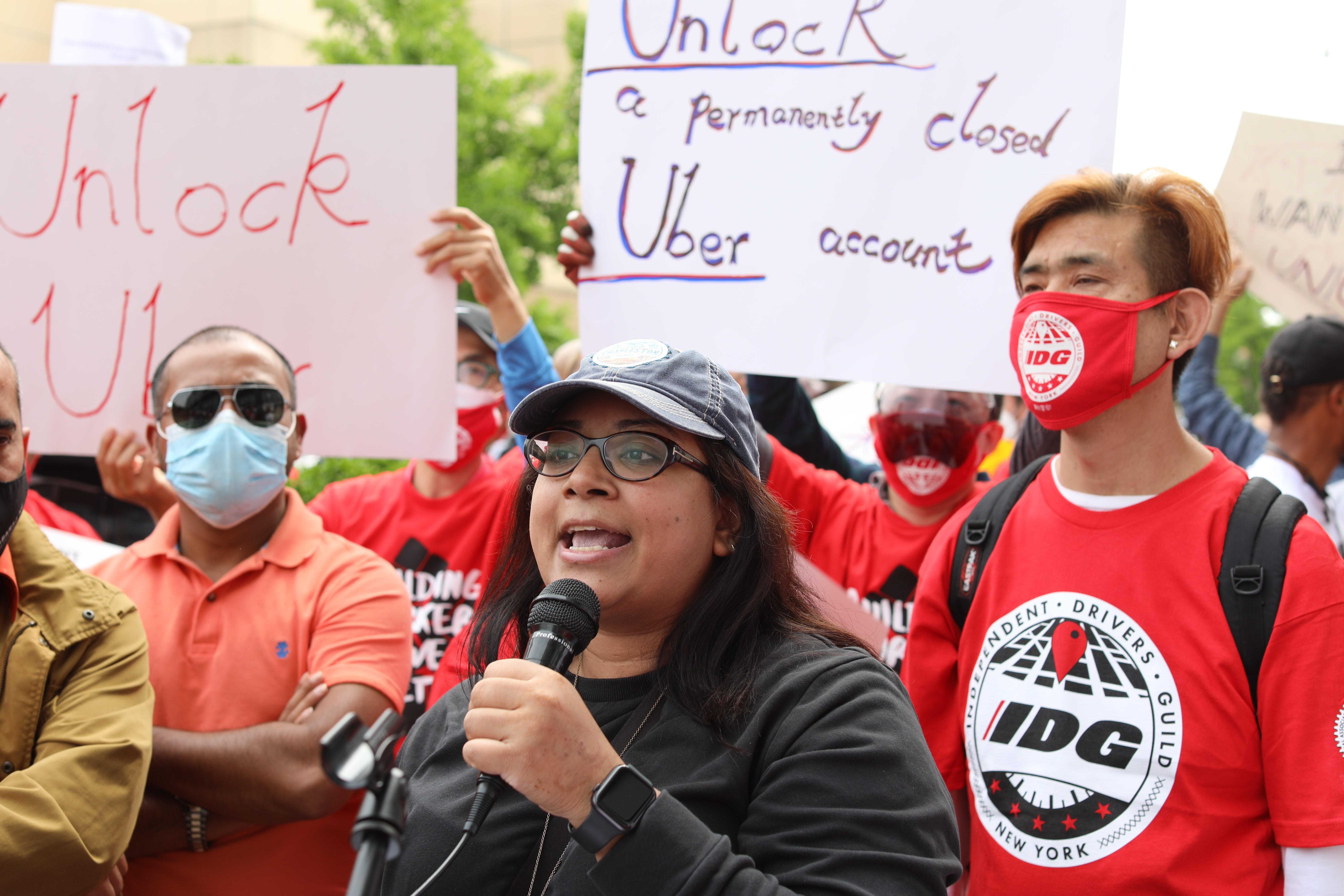 rideshare drivers gather in nyc in hopes of unionizing