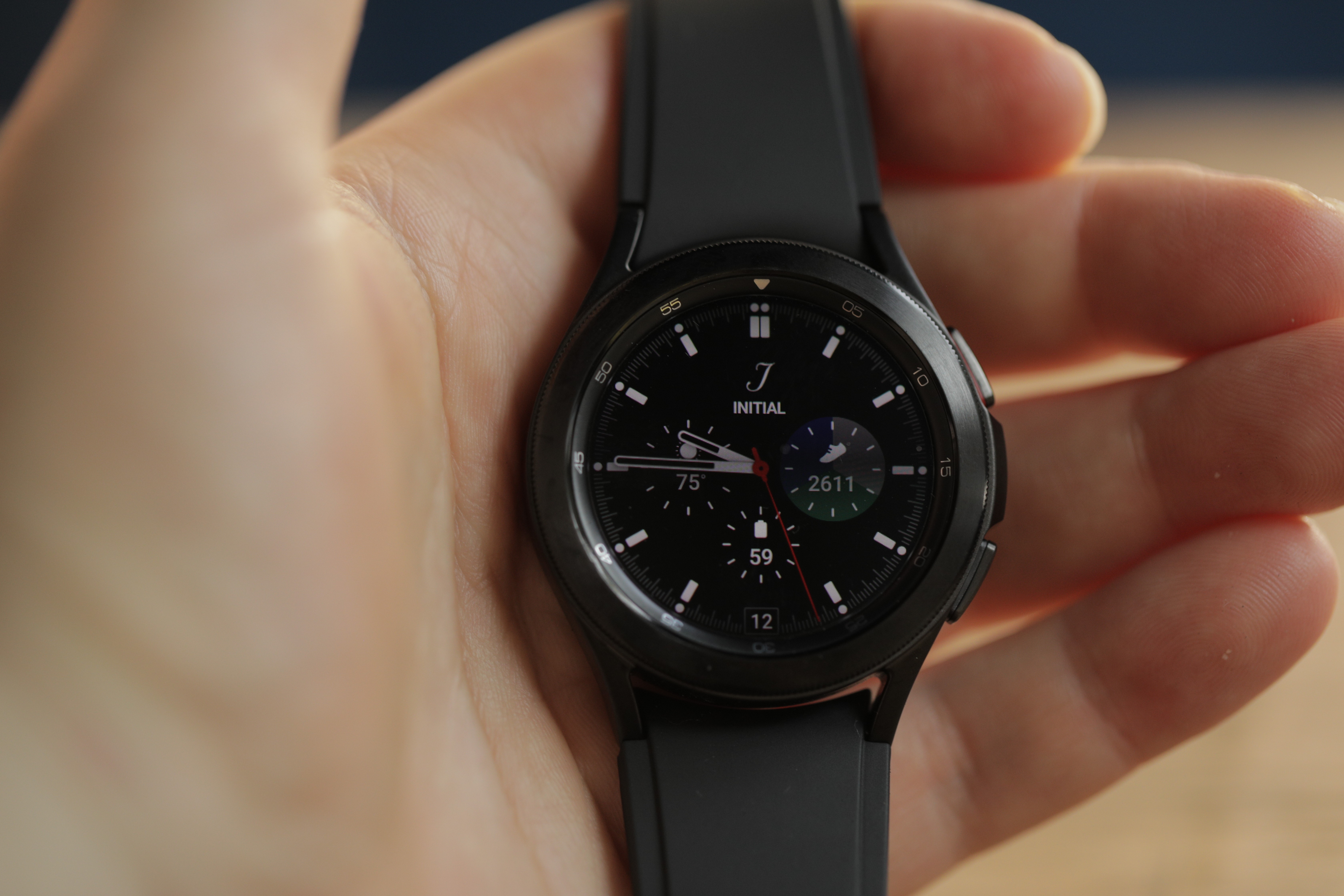 samsung galaxy watch 4 classic: a well-rounded smartwatch