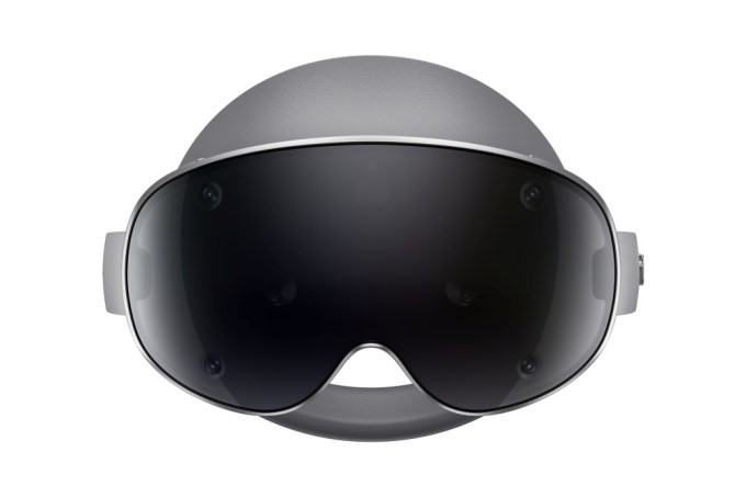 samsung takes on apple’s vision pro with new galaxy xr headset