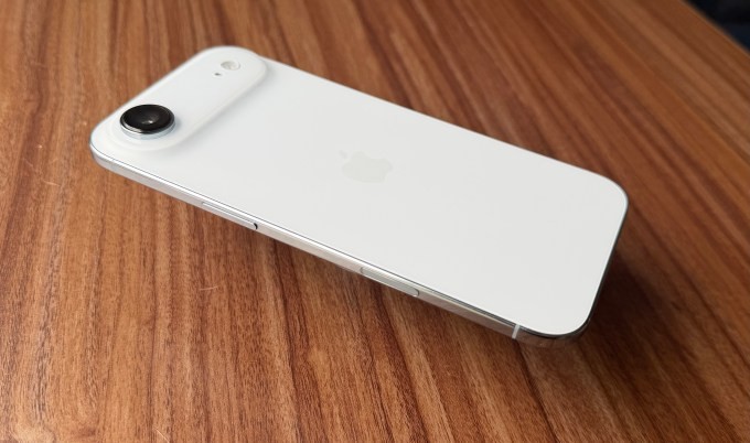 the iphone air is so light, i forgot it was in my pocket