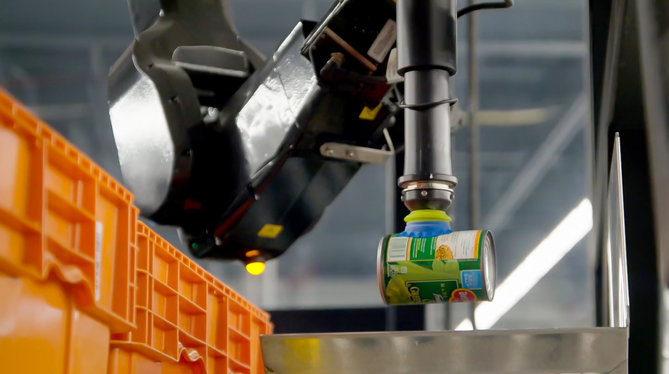 the road to a cheaper prosthetic hand