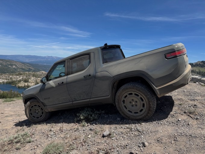 the tech behind rivian’s 2026 quad motor truck and suv — and that kick turn