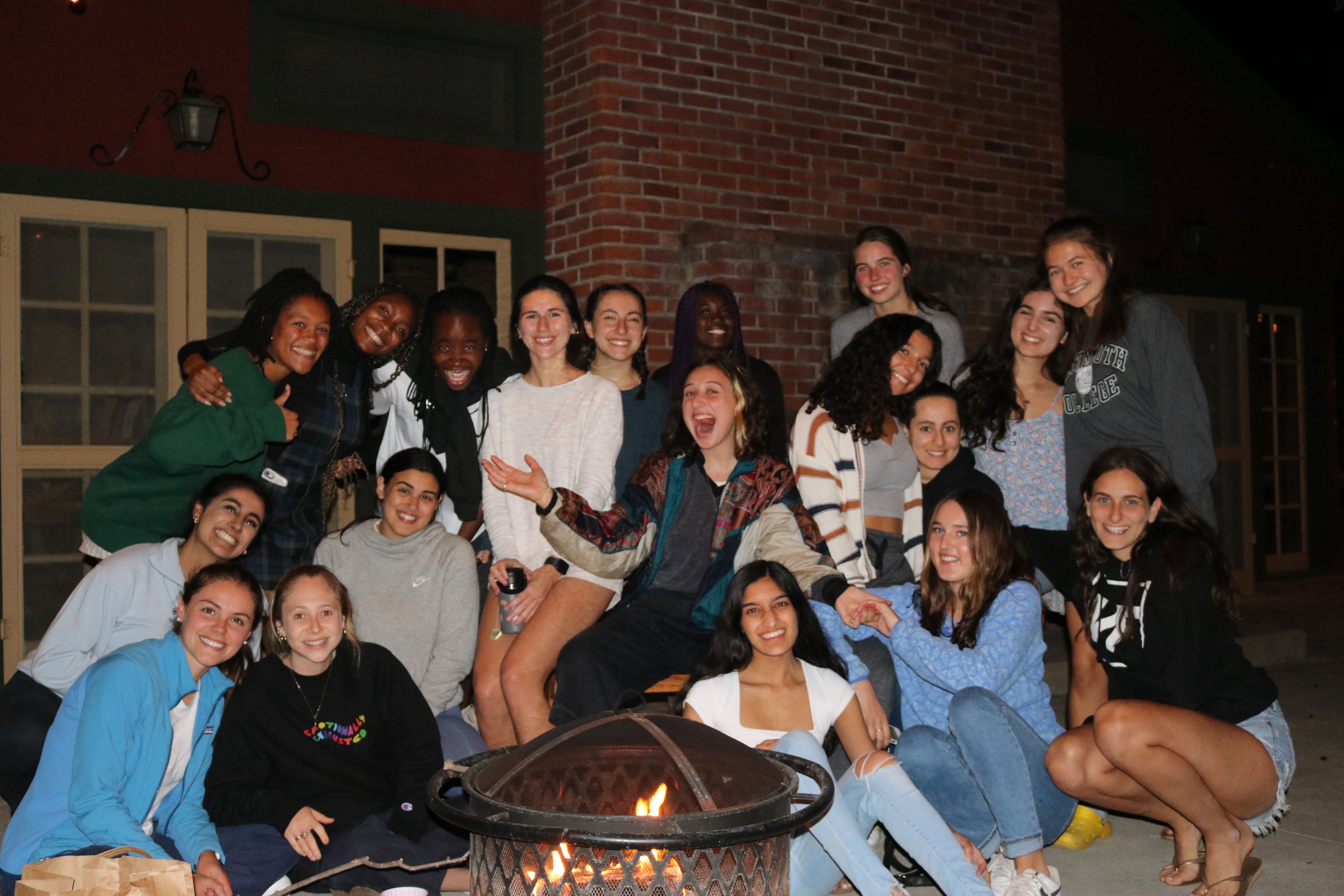 there’s no ‘hacker house’ geared toward undergraduate women, so they created one of their own