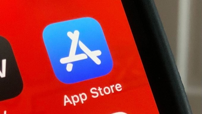 this week in apps: developers sound off on app store settlement, onlyfans’ flip-flop, snap’s new camera