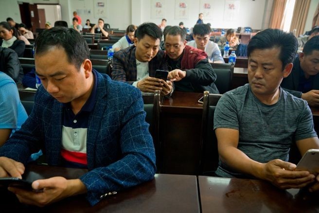 why alibaba rival pinduoduo is investing in agritech
