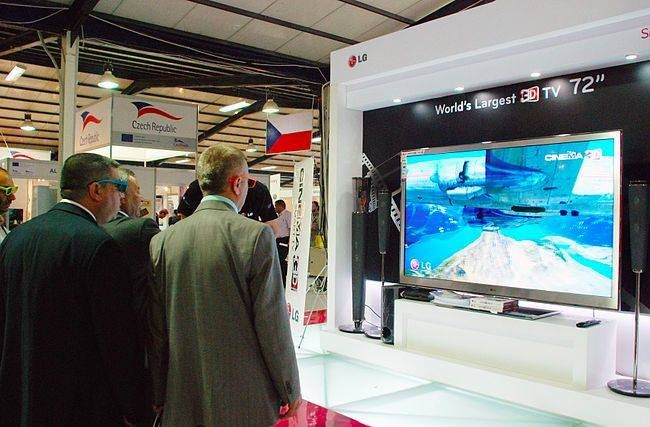 will-glasses-free-3d-finally-put-3d-tvs-in-every-home-1.jpg
