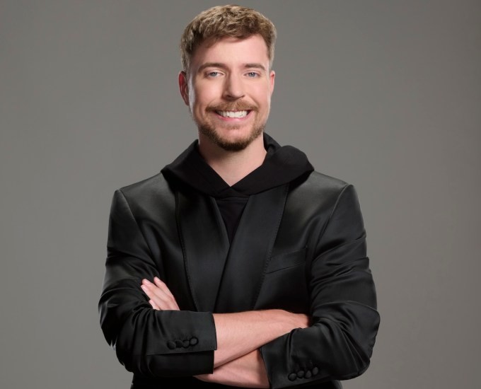 youtubers aren’t relying on ad revenue anymore — here’s how some are diversifying
