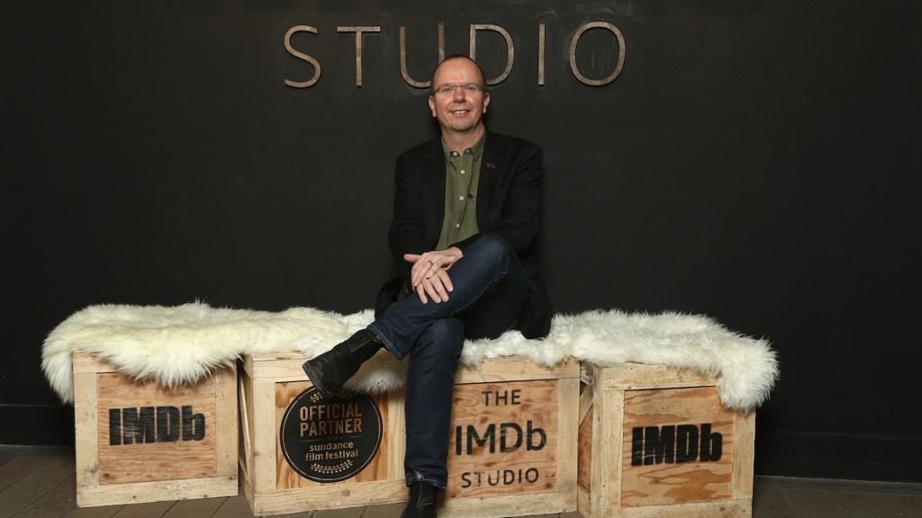IMDb Founder Jeff Bezos Steps Down as CEO