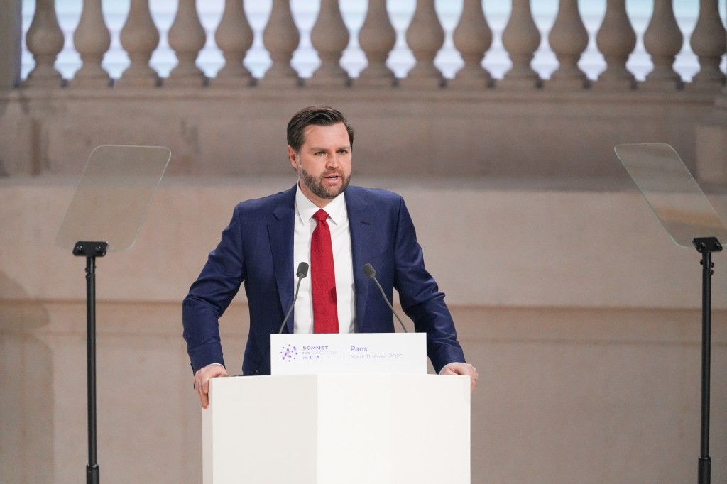 JD Vance on AI: Paris Speech Highlights US Tech Lead