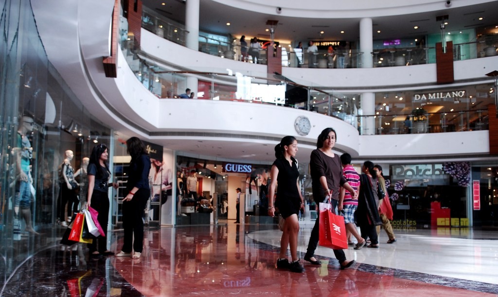 Slice Launches $27 Credit Limit Cards in India - Fintech News