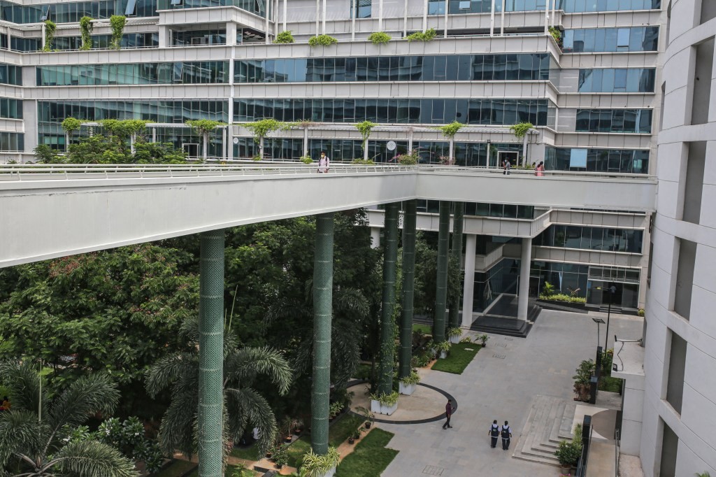 Indian Startup Funding Drops: 32% Fewer Rounds in 2024