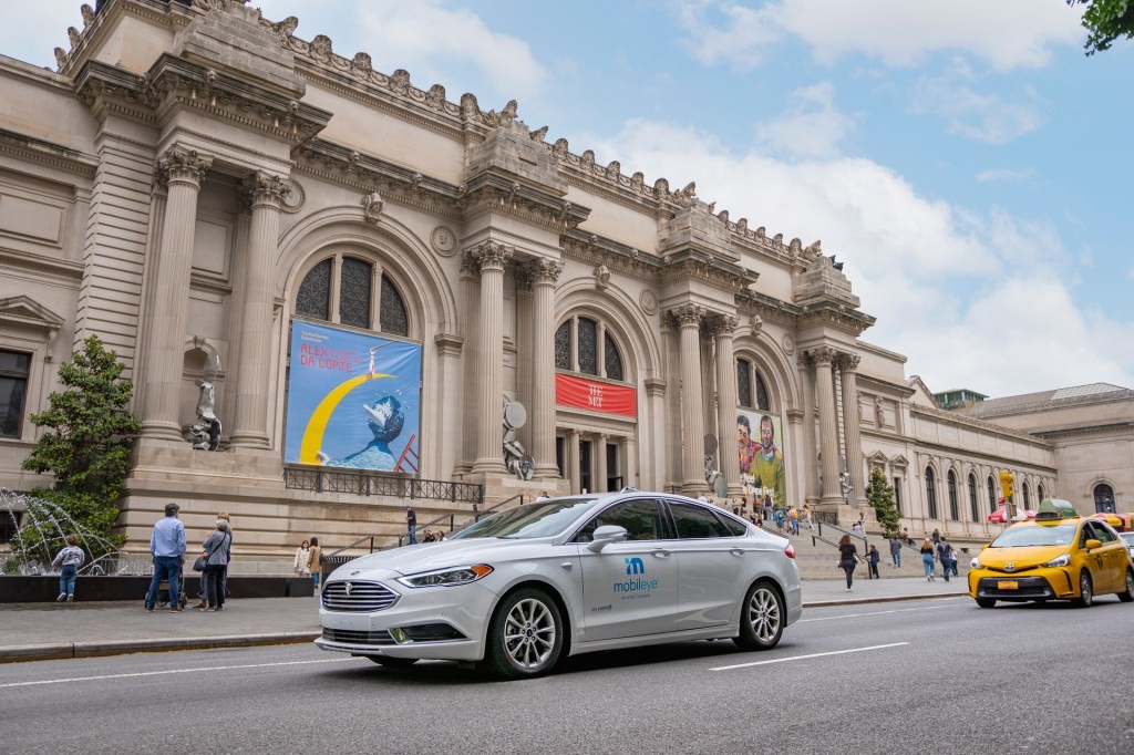 Mobileye Expands Autonomous Vehicle Testing to New York City | Intel