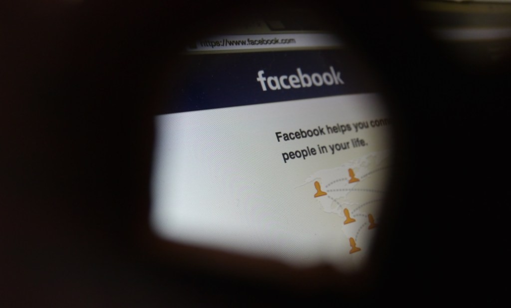 International Coalition Calls for Ban on Surveillance Advertising